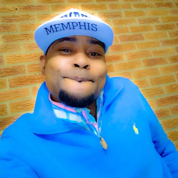 Meet your Posher, Latrez - Picture 14 of 16